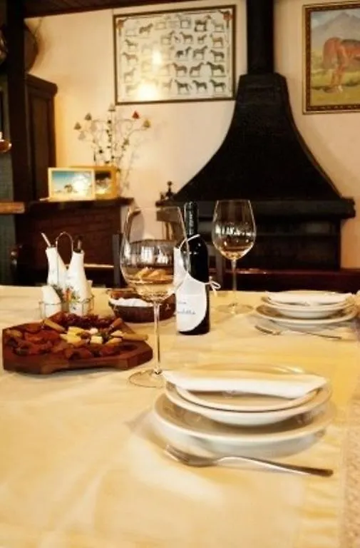 بيت ضيافة Campos do Jordão Pousada Hipica Golf