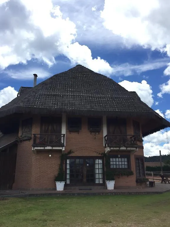 بيت ضيافة Campos do Jordão Pousada Hipica Golf البرازيل